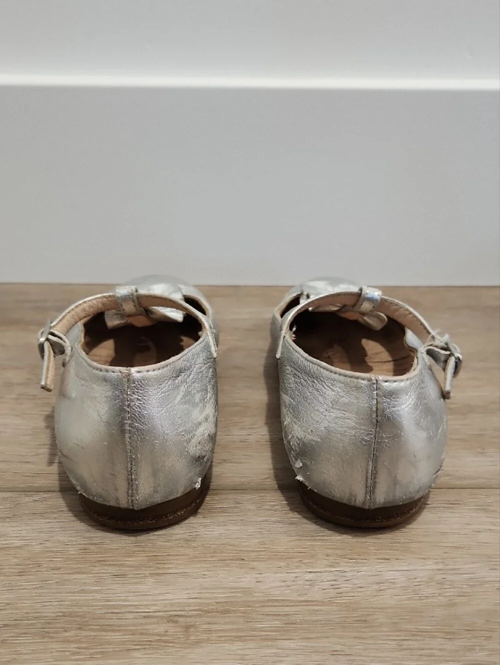 Il Gufo metallic silver